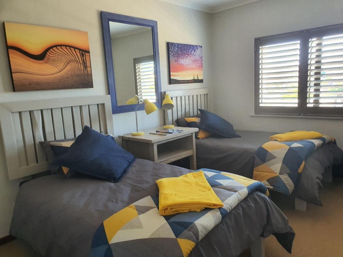 Albatross Guesthouse Langebaan Eksteriør billede
