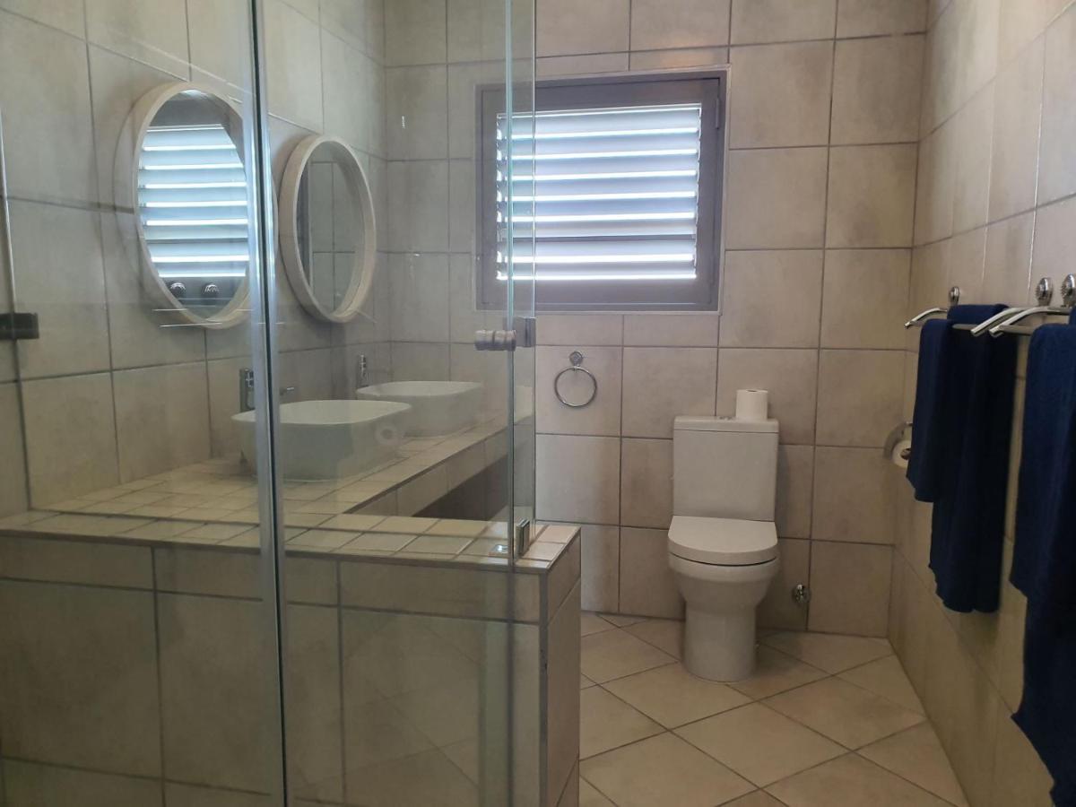 Albatross Guesthouse Langebaan Eksteriør billede