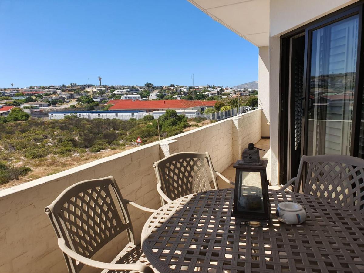 Albatross Guesthouse Langebaan Eksteriør billede