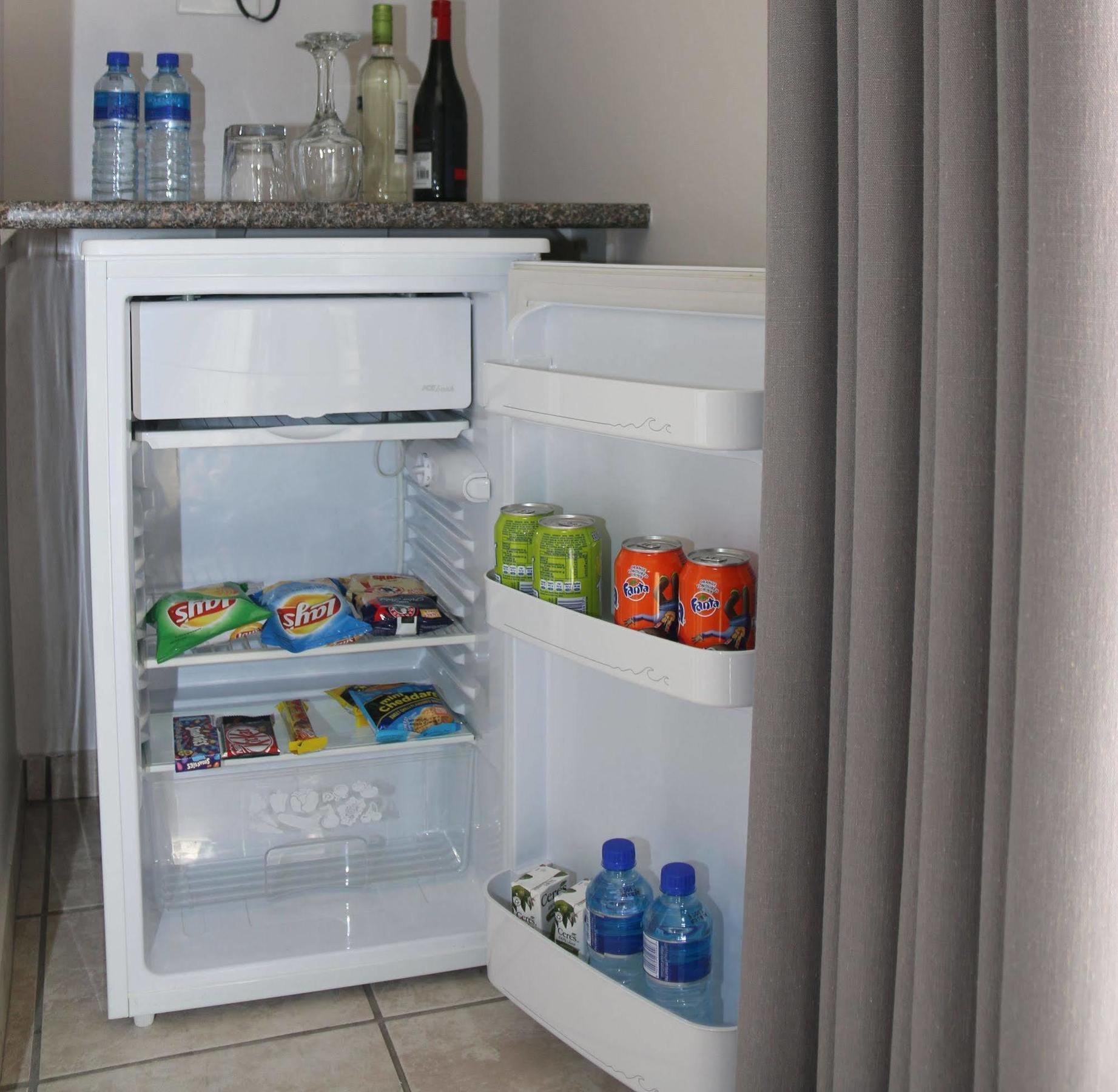 Albatross Guesthouse Langebaan Eksteriør billede