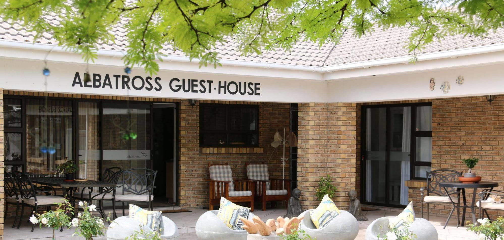 Albatross Guesthouse Langebaan Eksteriør billede